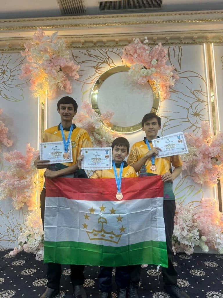 ХОНАНДАГОНИ ТОҶИК ДАР АРСАИ БАЙНАЛМИЛАЛӢ: НАТИҶАҲОИ НАЗАРРАС ДАР ОЛИМПИАДАИ ИНФОРМАТИКА thumbnail 2