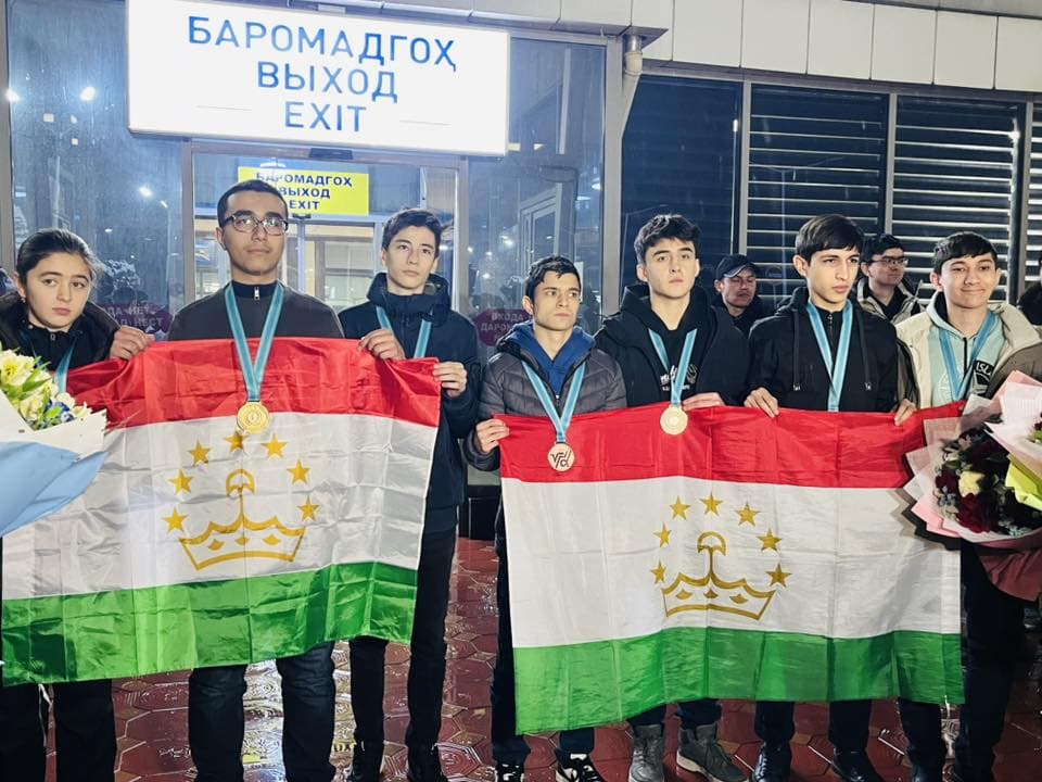 ЯК МЕДАЛИ ТИЛЛО, ЯК МЕДАЛИ НУҚРА ВА ПАНҶ МЕДАЛИ БИРИНҶӢ ДАР ХАЗИНАИ ОЛИМПИИ ТОҶИКИСТОН thumbnail 2